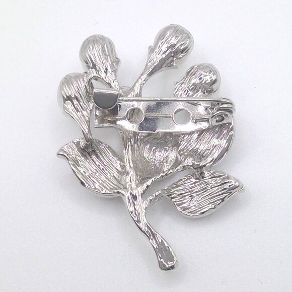 Elegant Pearl and Silver Tone Brooch - Picture 2 of 5